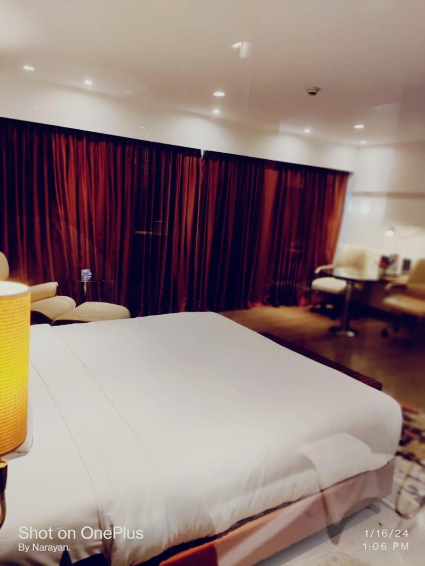 Country Inn & Suites By Radisson نافي مومباي المظهر الخارجي الصورة