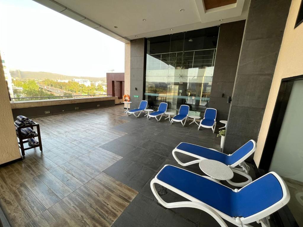 Country Inn & Suites By Radisson نافي مومباي المظهر الخارجي الصورة